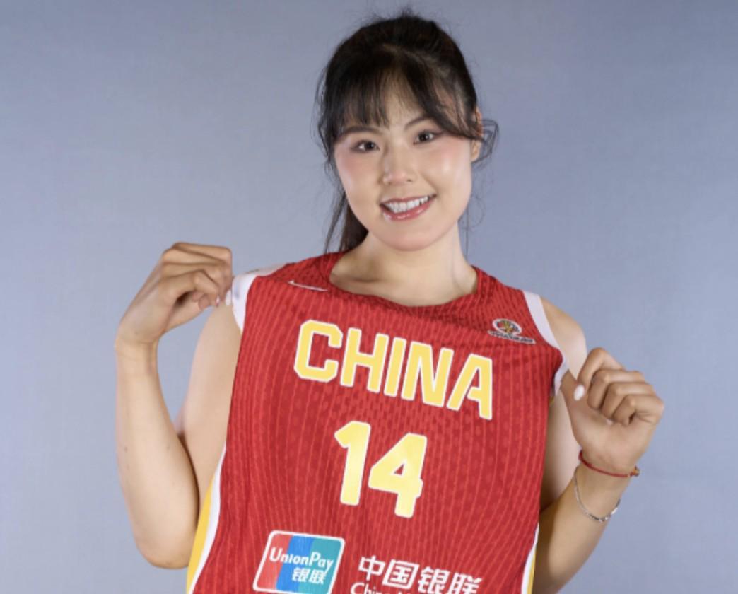 开云-移动长城，李月汝三分10中6砍下21分11板&amp;amp;韩旭14分4板